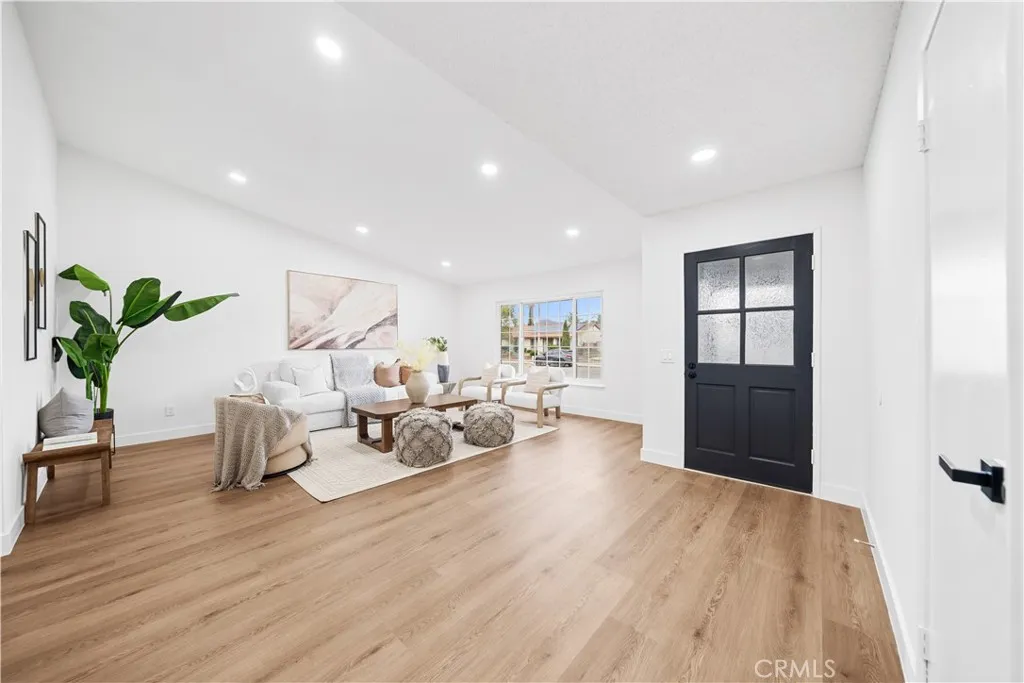 24331 Finley, Moreno Valley, California 92553 home-pic-17